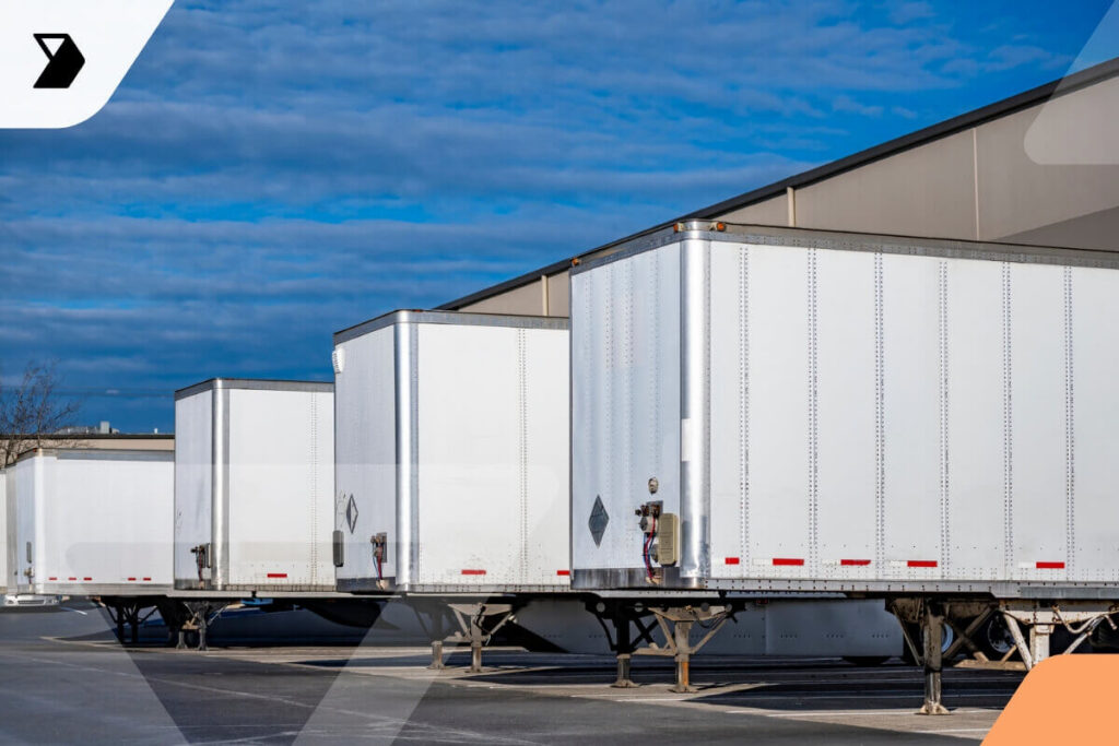 Thumbnail trailer pool